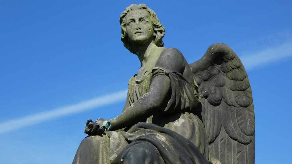 Picture of an angel statue